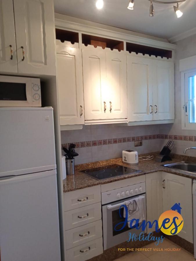 Playa Golf R5 1St Floor Apartment With Comm Pool P248 Orihuela Luaran gambar