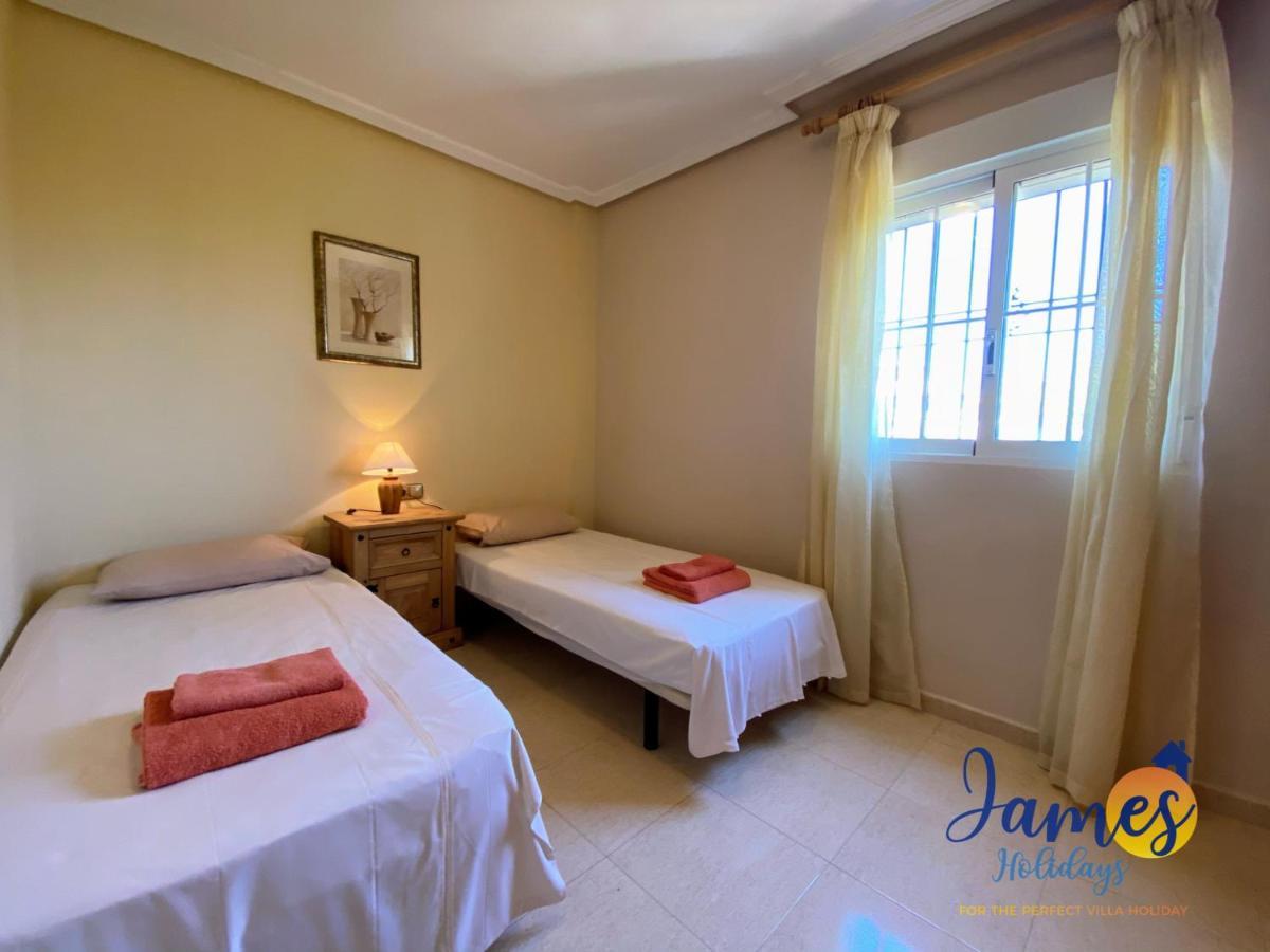 Playa Golf R5 1St Floor Apartment With Comm Pool P248 Orihuela Luaran gambar