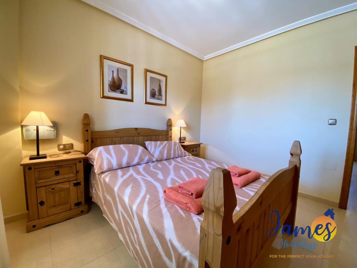 Playa Golf R5 1St Floor Apartment With Comm Pool P248 Orihuela Luaran gambar